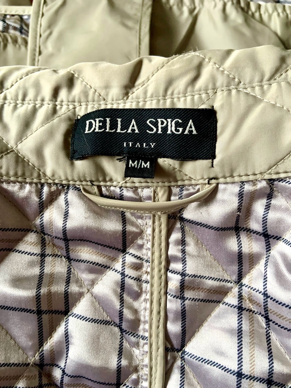 Della Spiga Italy quilted jacket - Picture 7 of 8